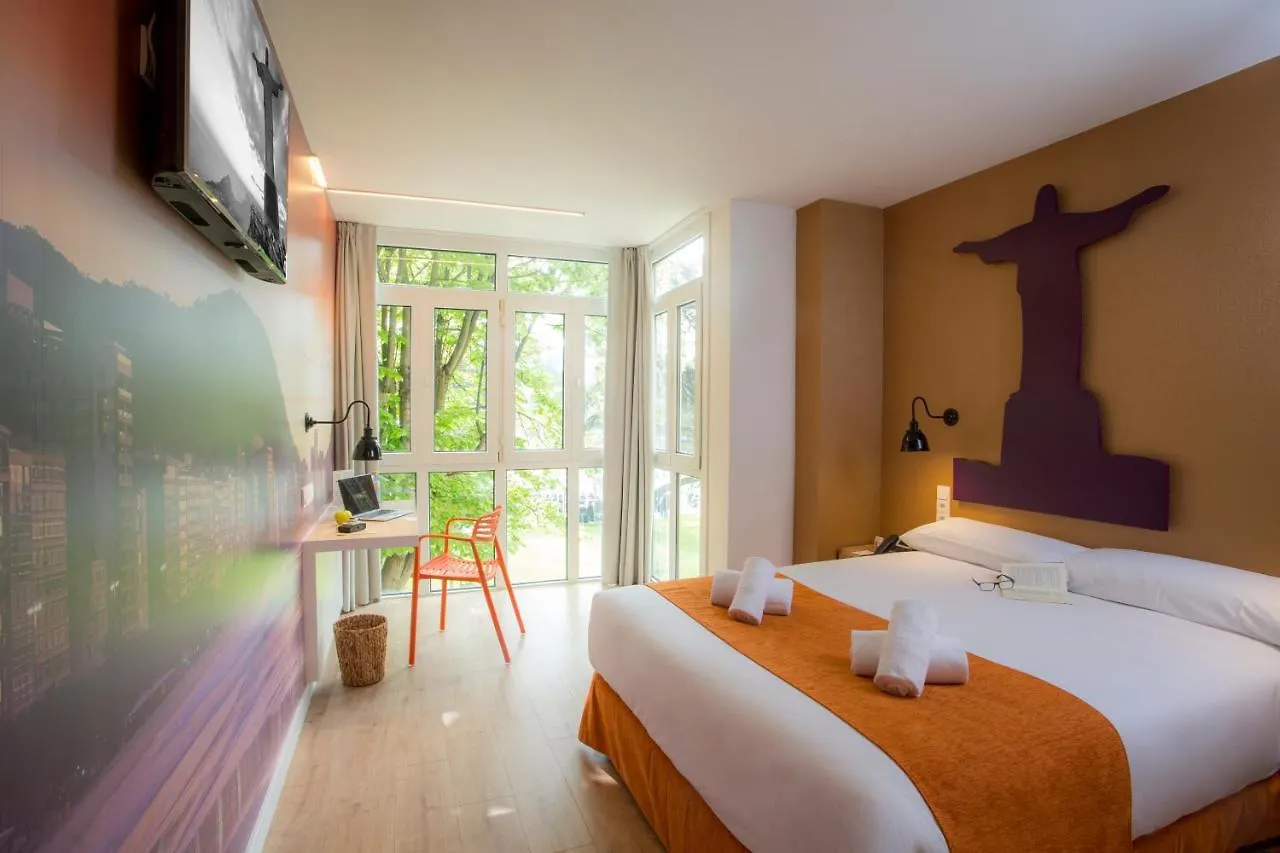Casual De Las Olas San Sebastian 2*,  Spain